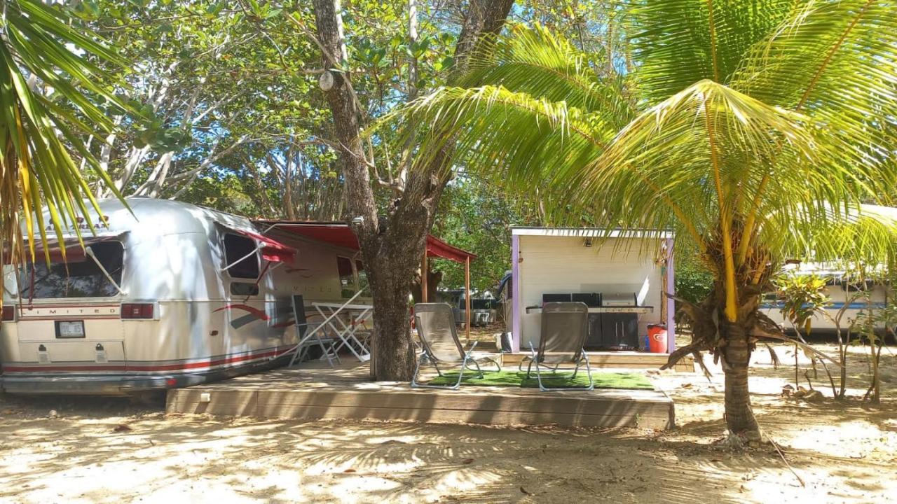 Airstream Paradise Bernard Екстериор снимка