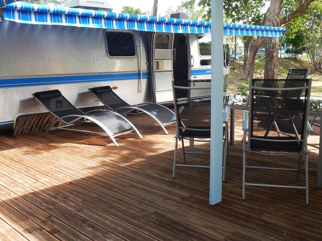 Airstream Paradise Bernard Стая снимка